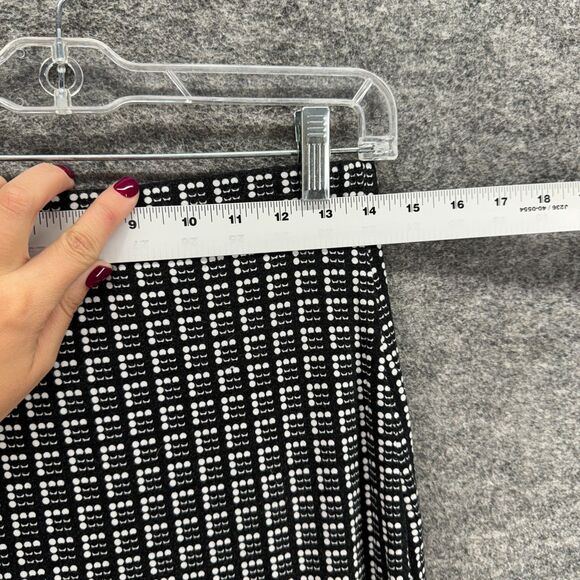 Max Studio Skirt Women XS Black Plaid A-Line Midi Mid Rise Pull On Stretch - Picture 3 of 7